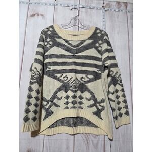 Maddison Womens Tribal‎ Aztec Knit Sweater Cream Black High Low Hem ERCC-0270A S